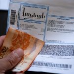 Gobierno anuncia acuerdo por cobros en exceso en cuentas de la luz: hogares recibirán cerca de $2.000 mensuales